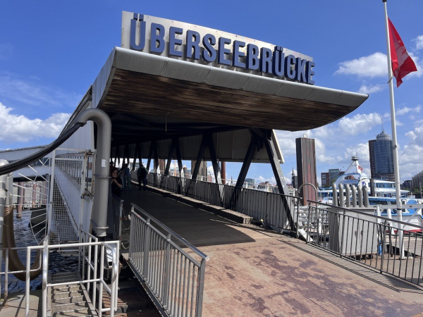 Überseebrücke Hamburg